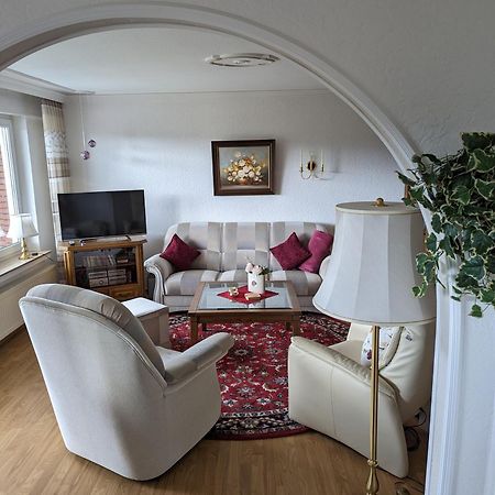 Ferienwohnung Leni Erstes Og Inkl Balkon Gartenblick Kostenfreier Parkplatz Stadtnah Aber Ruhig Gelegen Meppen Esterno foto