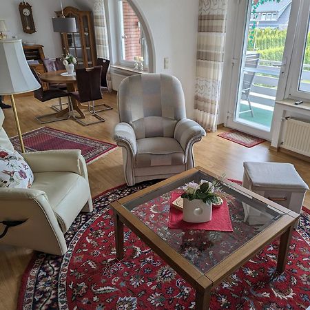 Ferienwohnung Leni Erstes Og Inkl Balkon Gartenblick Kostenfreier Parkplatz Stadtnah Aber Ruhig Gelegen Meppen Esterno foto