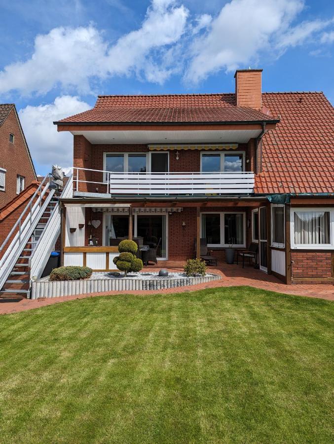 Ferienwohnung Leni Erstes Og Inkl Balkon Gartenblick Kostenfreier Parkplatz Stadtnah Aber Ruhig Gelegen Meppen Esterno foto