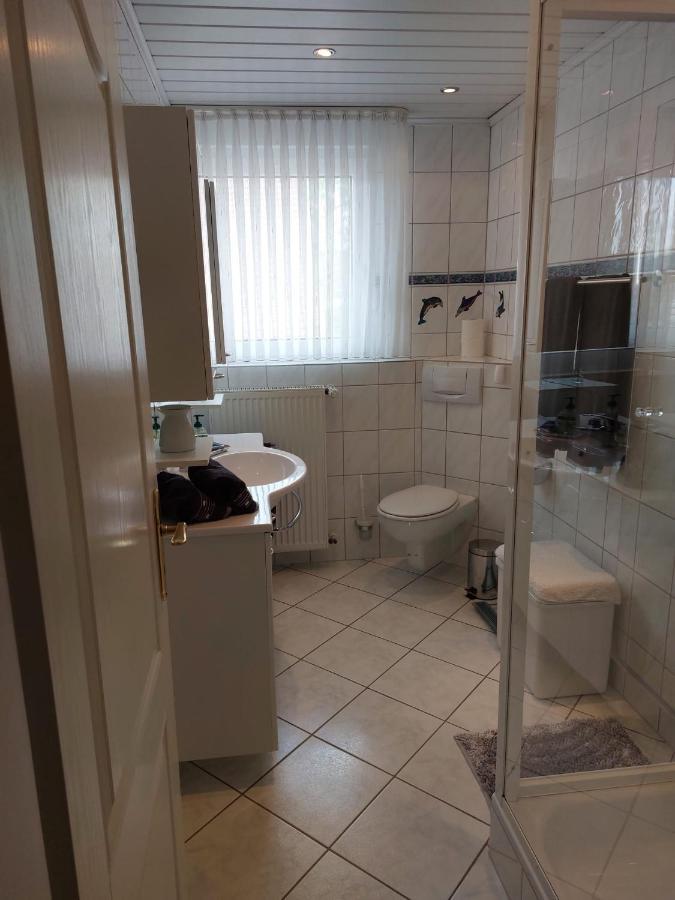 Ferienwohnung Leni Erstes Og Inkl Balkon Gartenblick Kostenfreier Parkplatz Stadtnah Aber Ruhig Gelegen Meppen Esterno foto