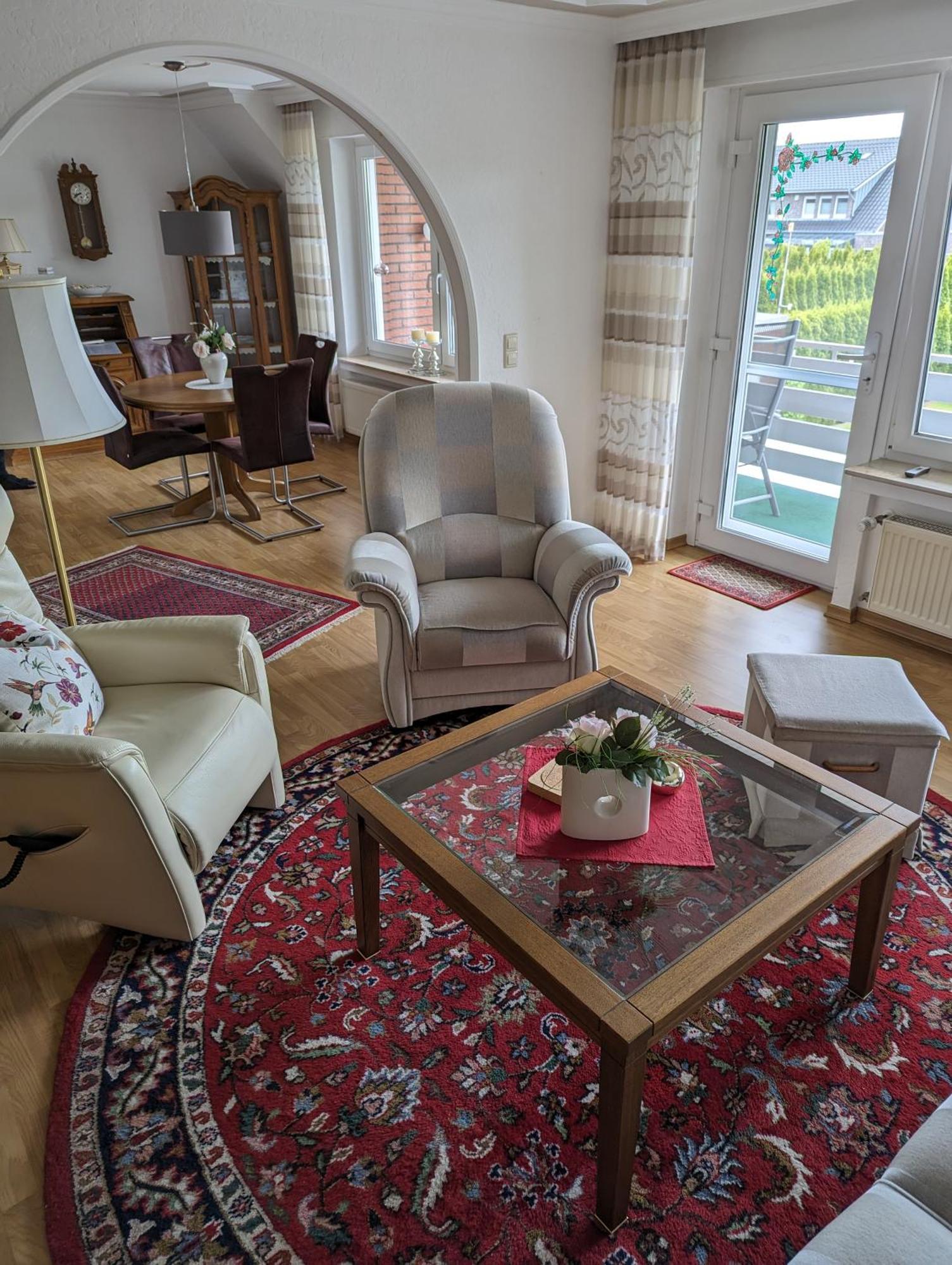 Ferienwohnung Leni Erstes Og Inkl Balkon Gartenblick Kostenfreier Parkplatz Stadtnah Aber Ruhig Gelegen Meppen Esterno foto